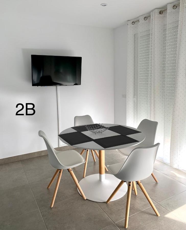 Edifici Valeria Apartment Empuriabrava Exterior foto