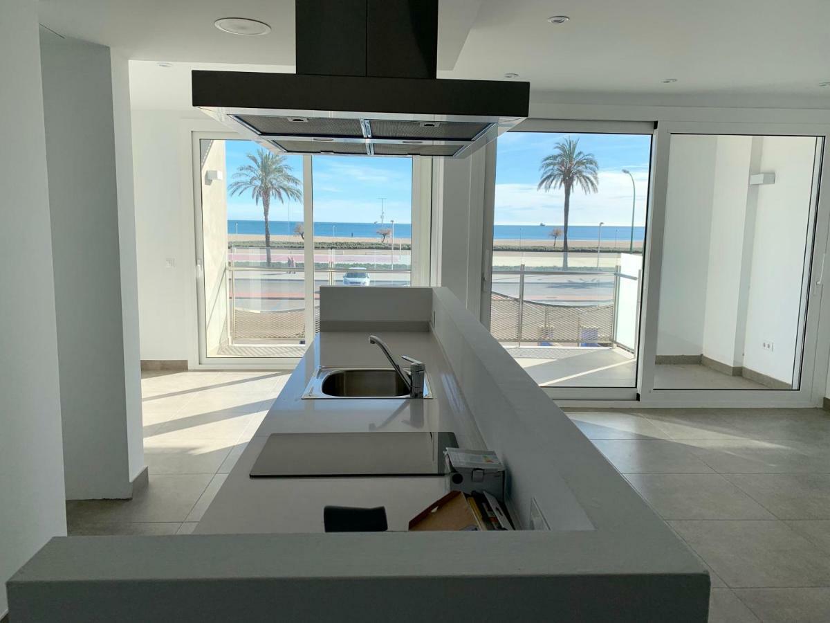 Edifici Valeria Apartment Empuriabrava Exterior foto